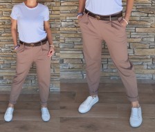 Elegantní kalhoty s páskem - hnědé