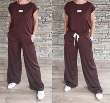 Kvalitní komplet BUTIK - hnědý